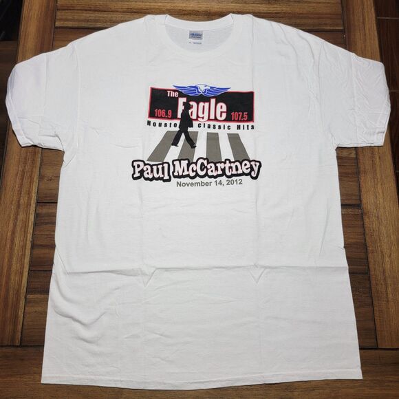 Houston's Eagle Paul McCartney Promo Nov 14, 2012 SS White Unisex Tee - Size XL - Picture 2 of 4
